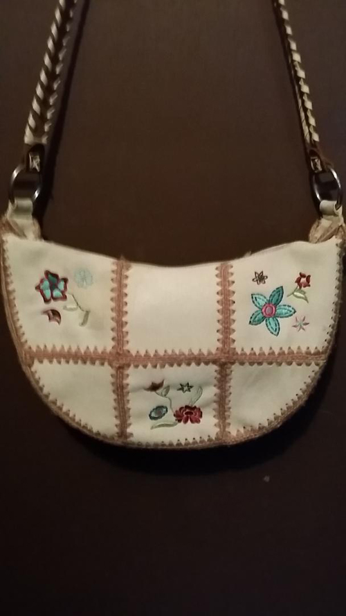 leather handbags, leather purses, leather bags, cowhide handbags, cowhidepurses, cowhide bags, Handbags, purses, bags, upscale leather handbags, upscale leather purses, upscale leather bags, upscale cowhide handbags, upscale cowhide purses, upscale cowhide bags, made in Arizona